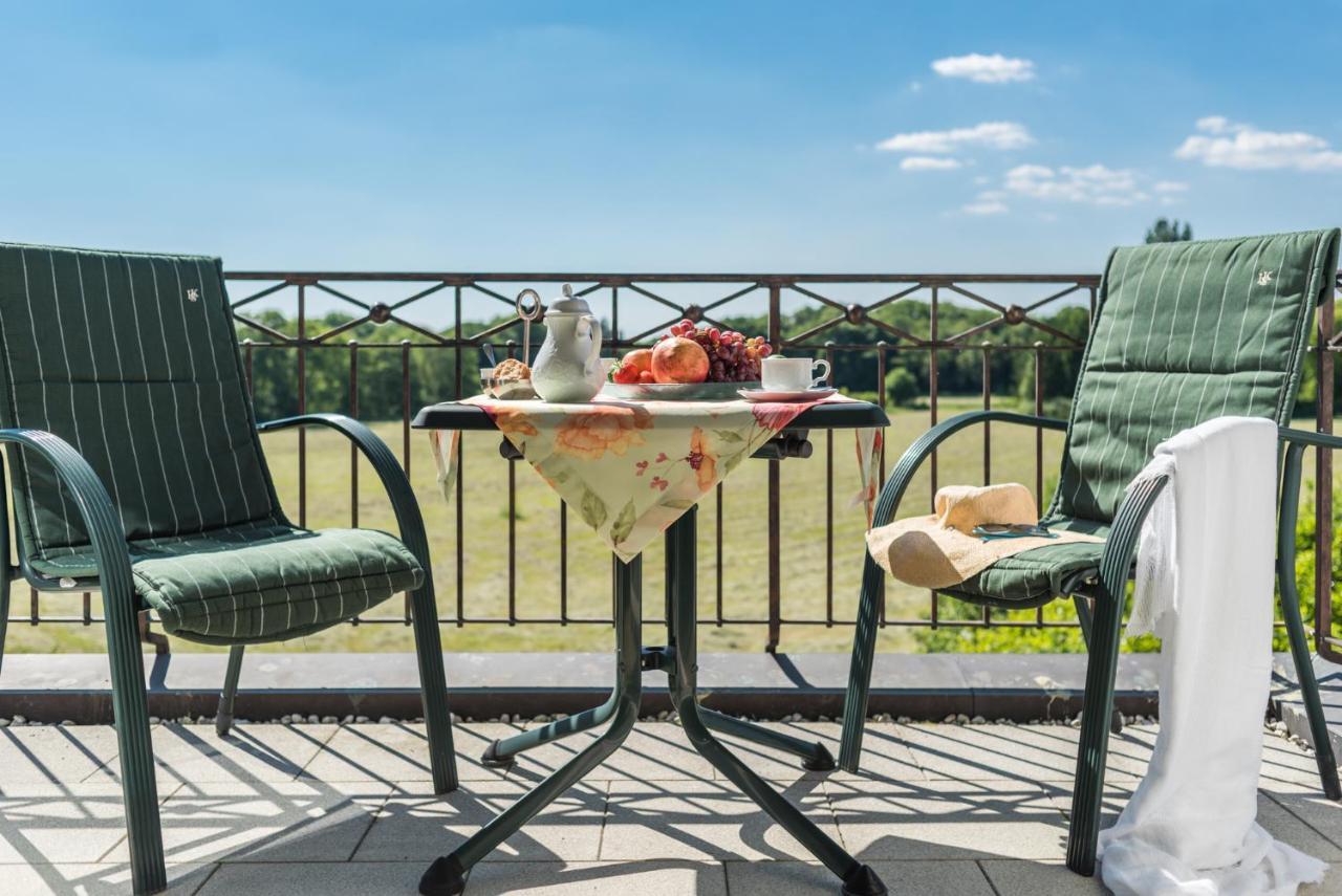 Lohmann'S Romantik Hotel Gravenberg Langenfeld  Esterno foto