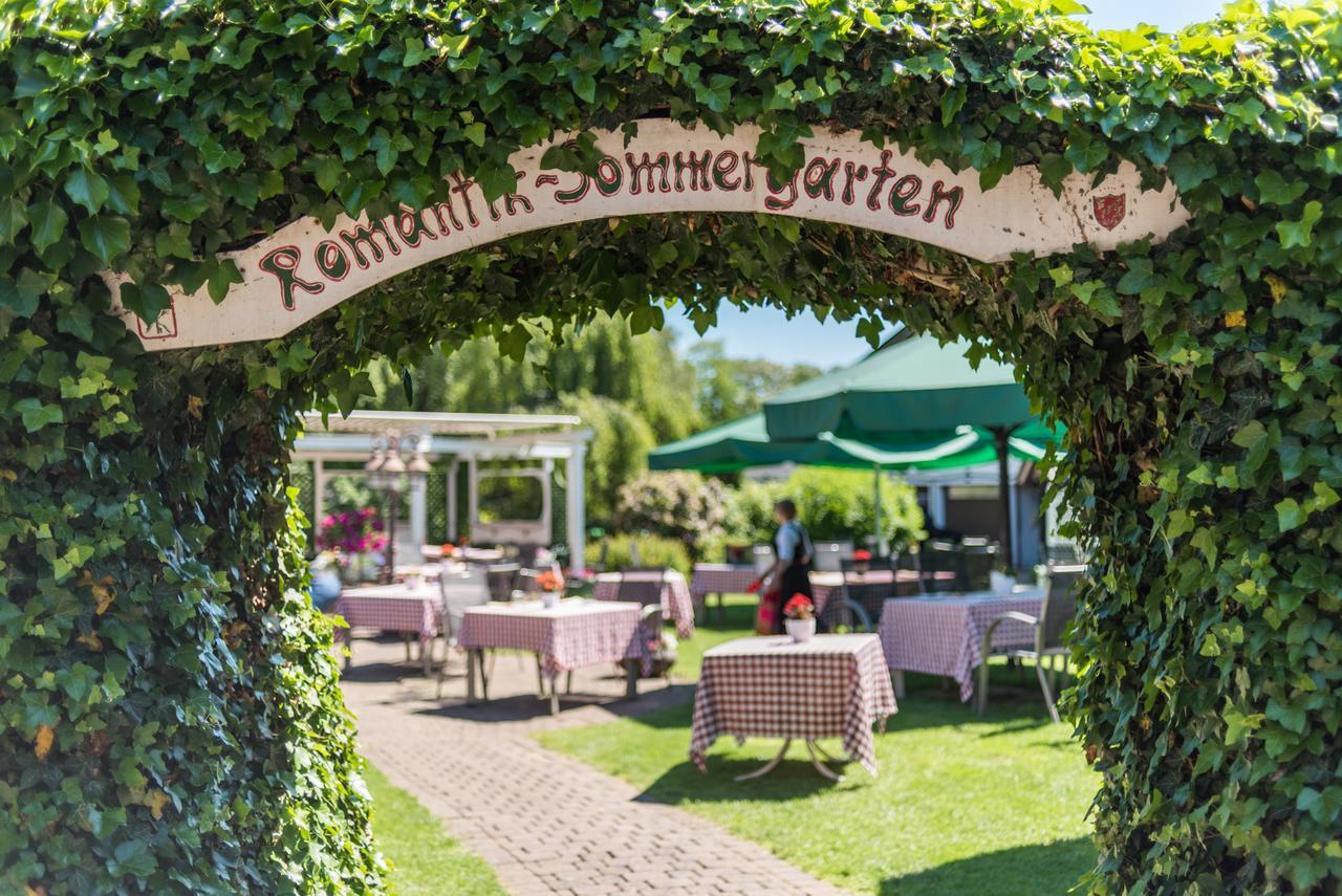 Lohmann'S Romantik Hotel Gravenberg Langenfeld  Esterno foto